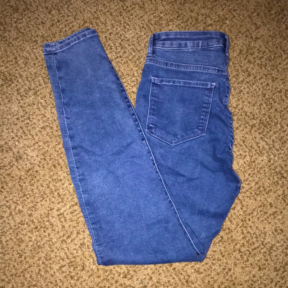 H & M Skinny Jeans